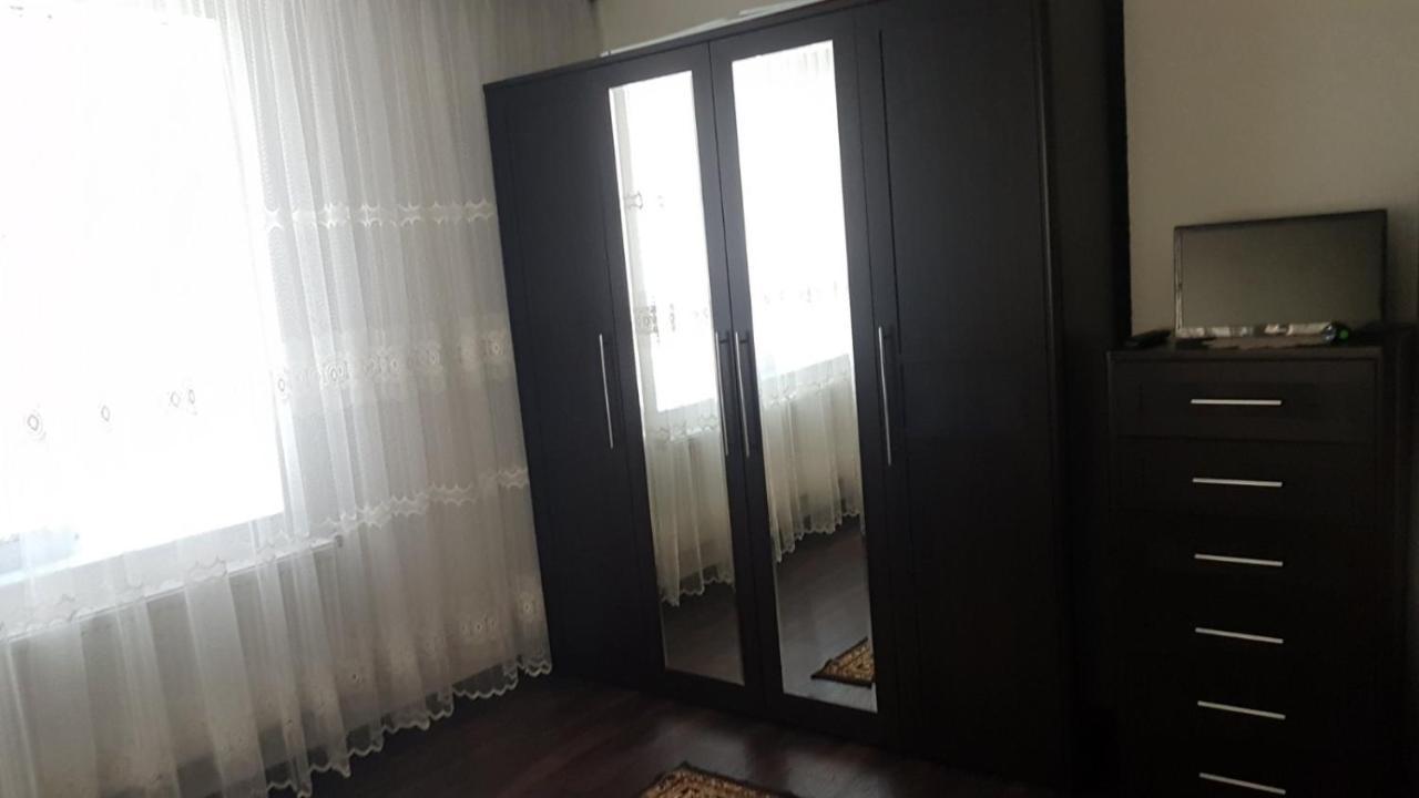 Къща За Гости "Люнгови" Zmeitsa Ngoại thất bức ảnh